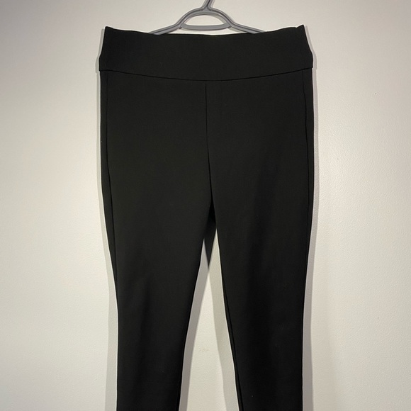 ZARA Black Ankle Pants - Picture 2 of 8